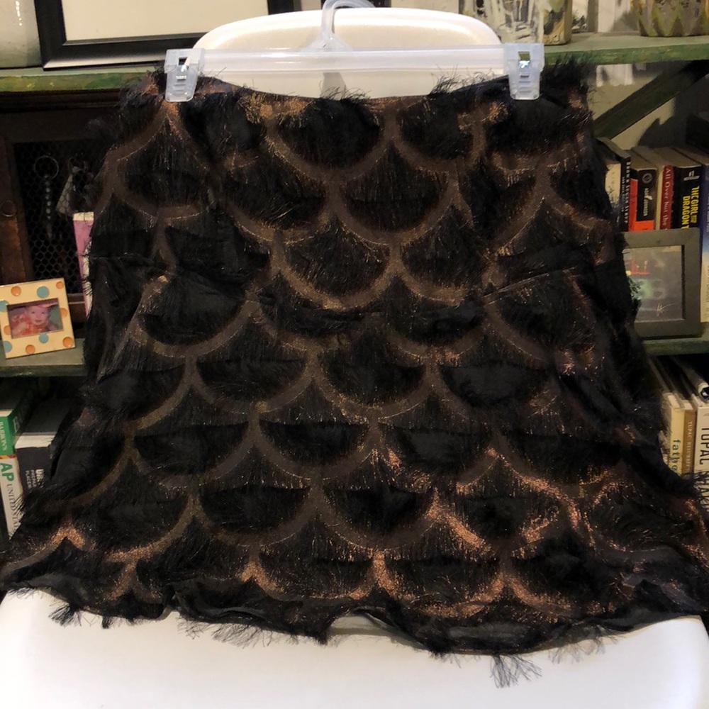 Mia Moda Boutique skirt